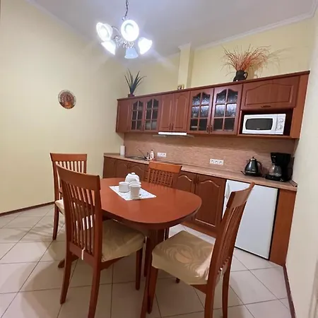 Carlsbad Colonnade Appartement *